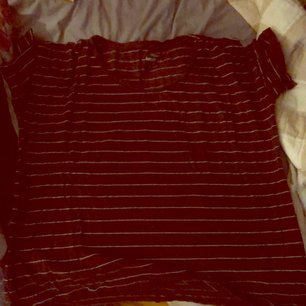 Stripped burgundy pocket shirt